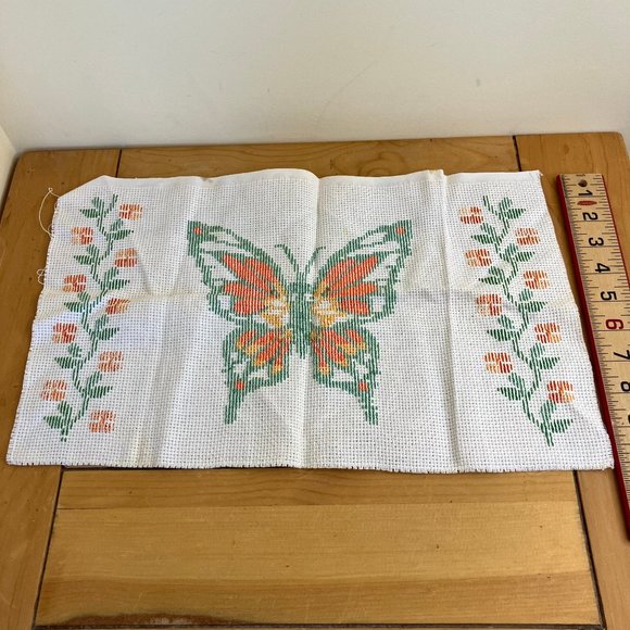 Butterfly Floral Completed Cross Stitch Hand Embroidered Fabric 10x17" - Picture 4 of 4